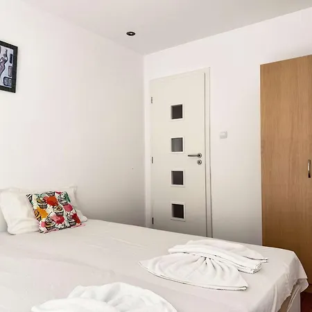 Sunny 2-bedroom In Complex Lina By Menada Sunny Beach